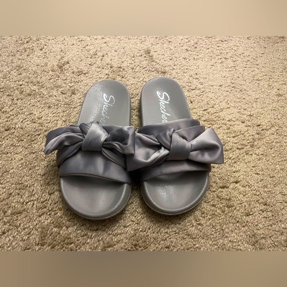 Skechers Bow Slides